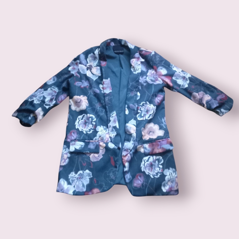 Harlow & Graham Floral blazer